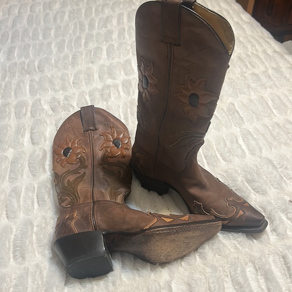 Western boots - Picture 7 of 7